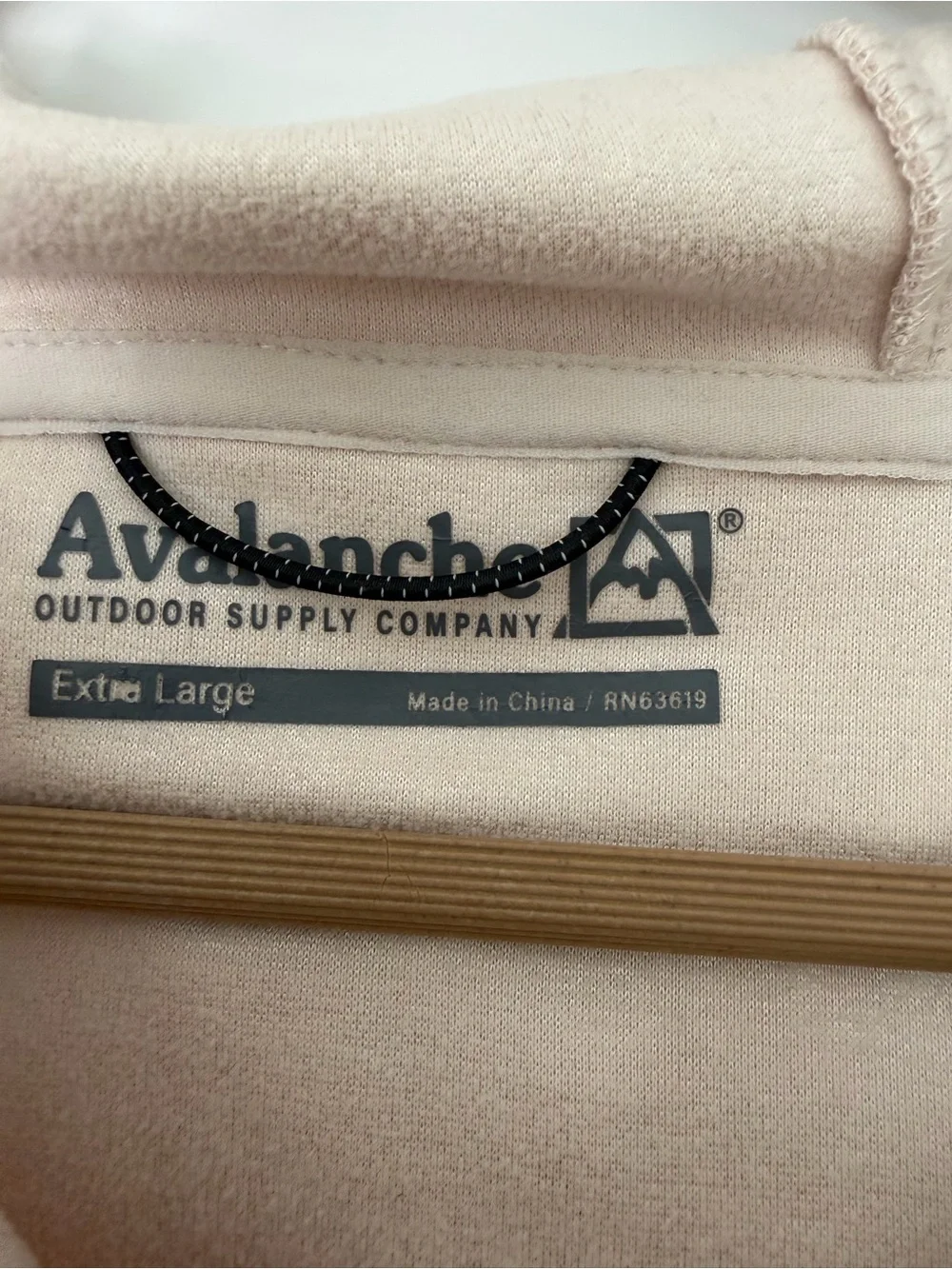 Avalanche Set of 4 Hoodies - Picture 7 of 16